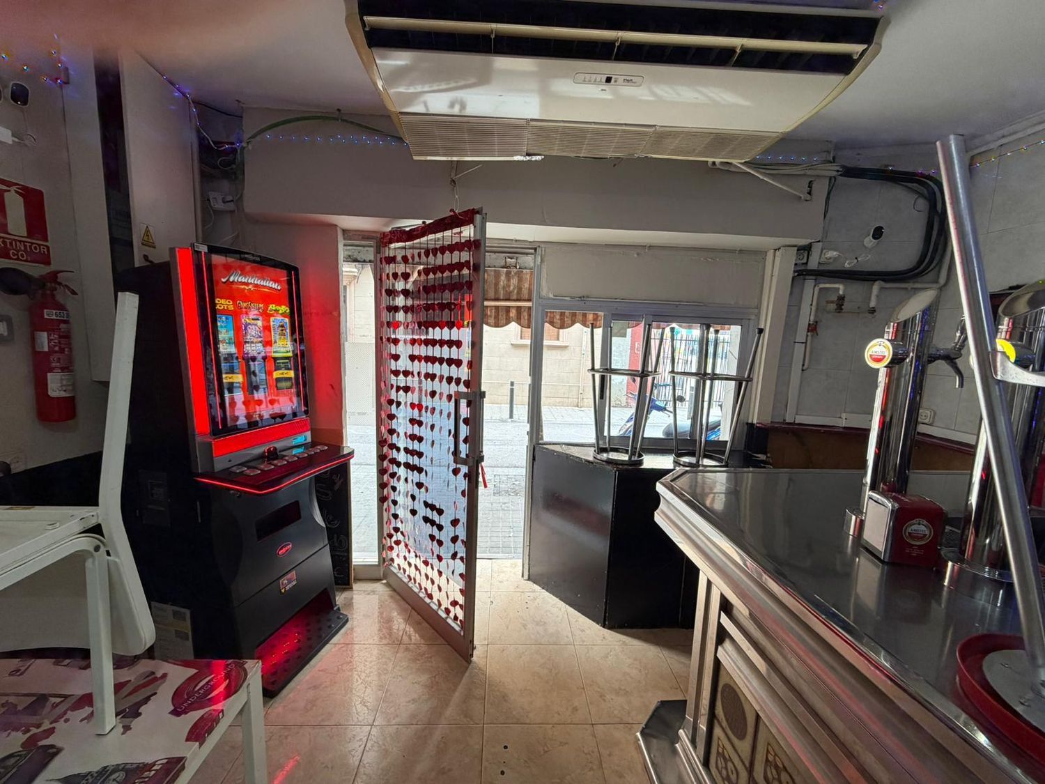 Bar, cafetería en traspaso en Calle Joventut - Foto 7