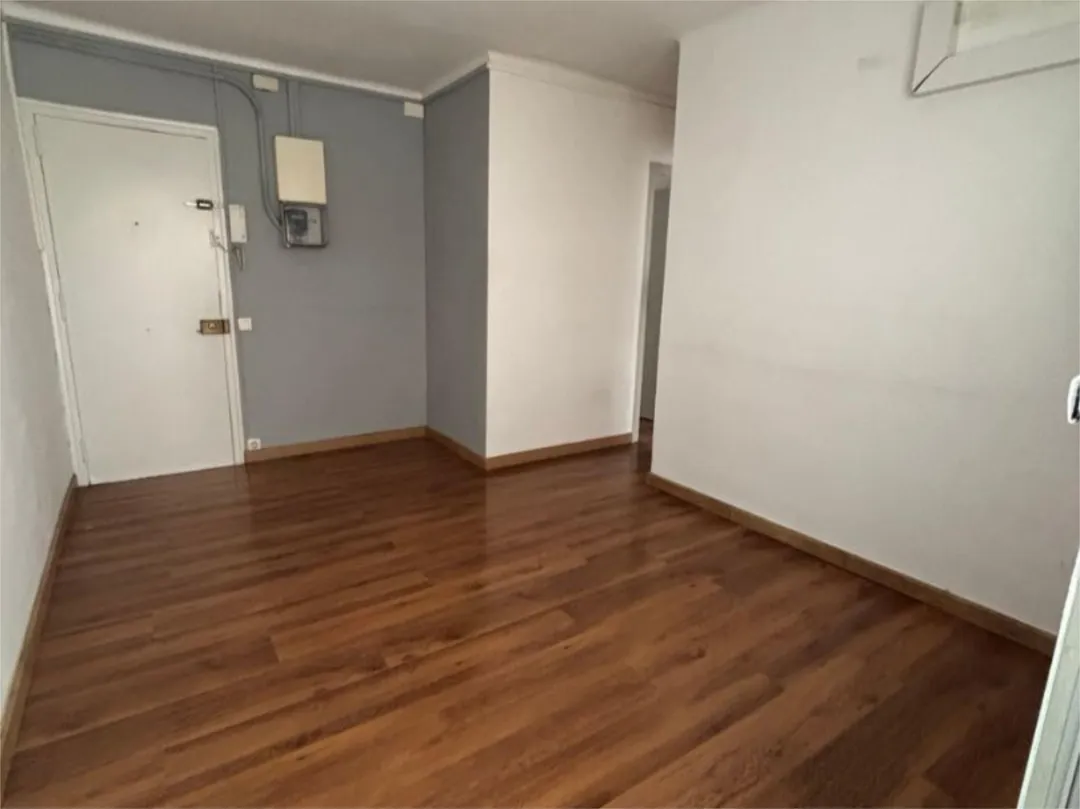 Piso en  Carrer de Josep Sangenís 46 - Foto 19