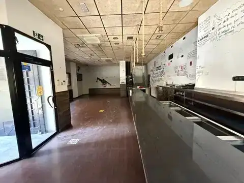 Local comercial en  Calle de la Cruz del Sur 31 - Foto 2