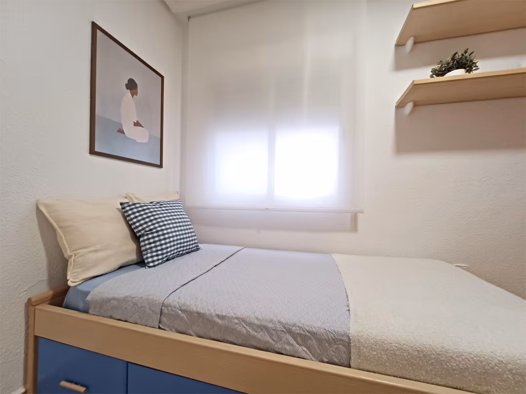 Piso en  Calle Jaime Segarra 69 - Foto 9