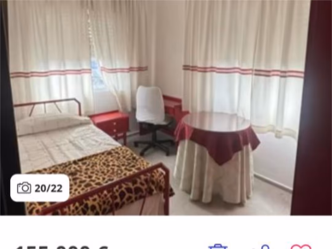 Piso en  Avenida Menéndez Pidal 10