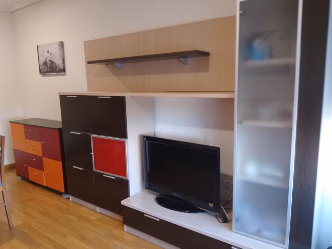 Apartamento en  Calle Conde Vermudo Núñez 18