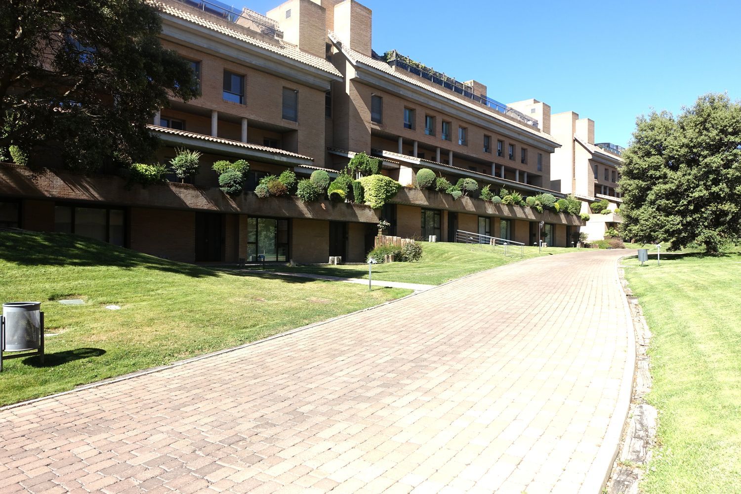 Ático en Paseo del Hontanar, La Finca - Foto 9
