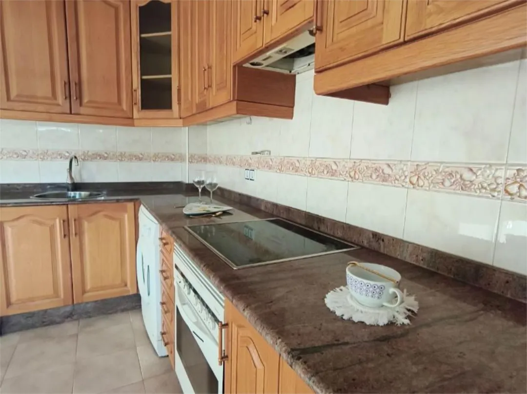 Piso en  Calle Ramón de Campoamor 18 - Foto 3