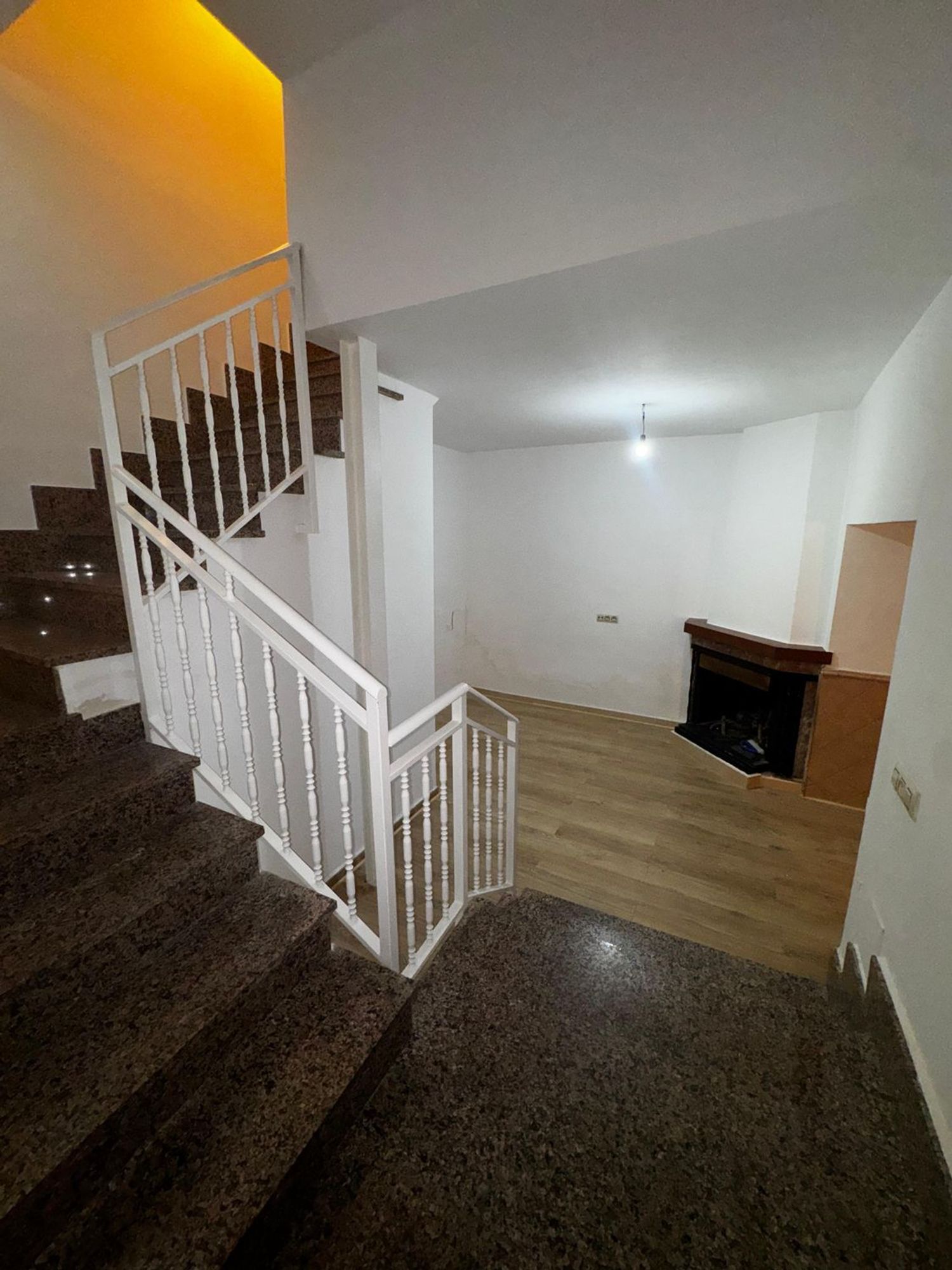 Casa de pueblo en Del Medio s/n - Foto 3