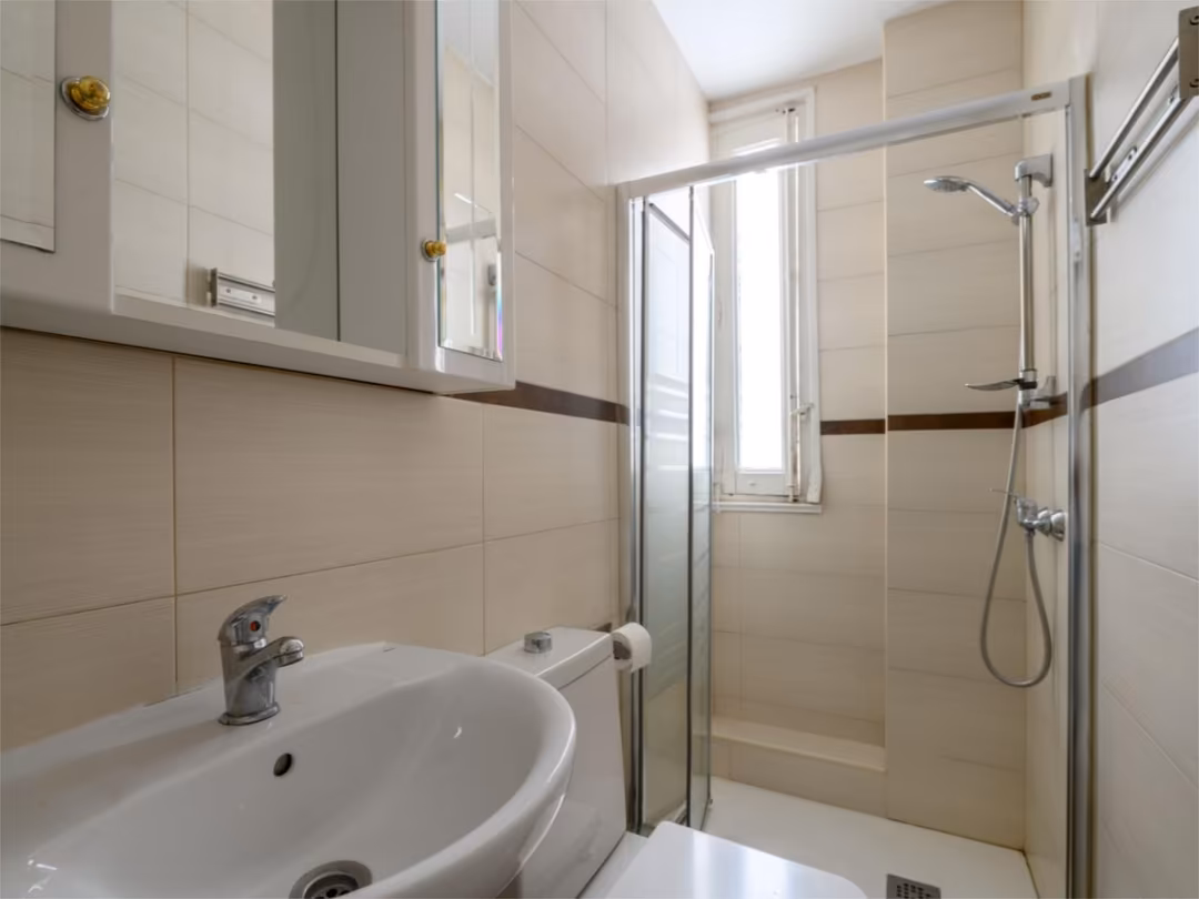 Piso en  Calle de Fernández de los Ríos 27 - Foto 13