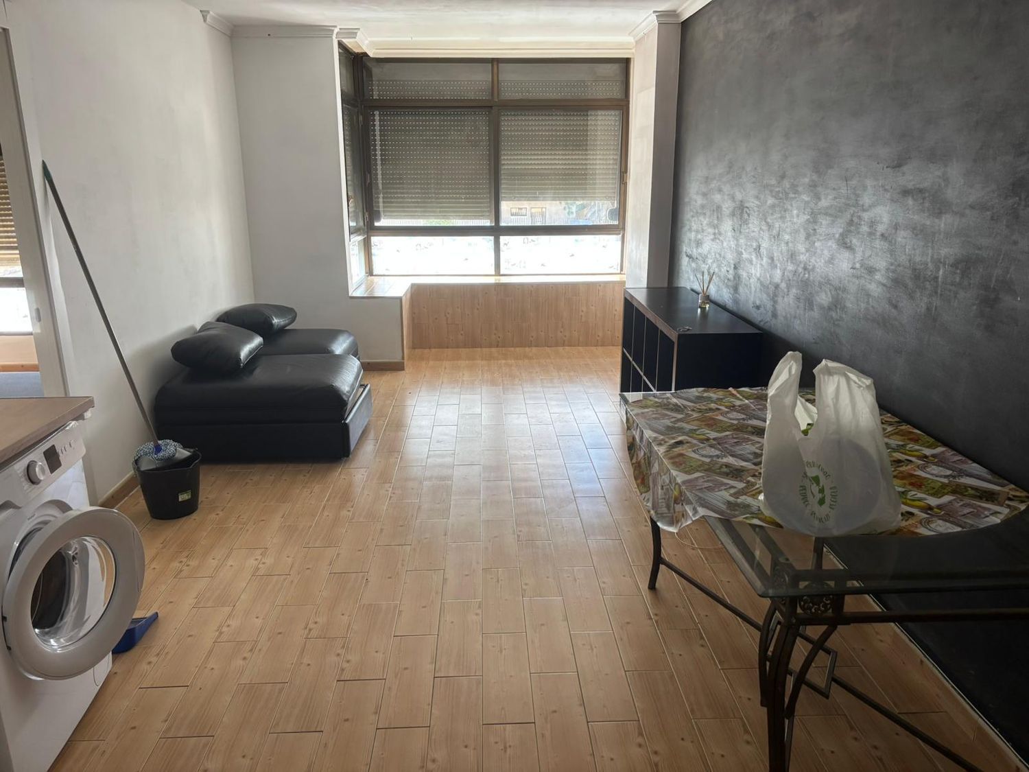 Estudio en calle Alicante, 16 . 1 c - Foto 1