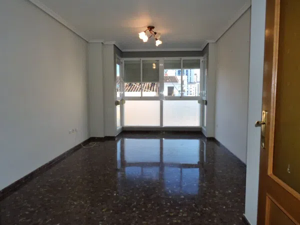Piso en Calle de les Alqueries de Bellver, Benicalap - Foto 2