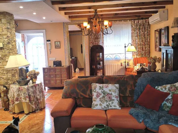 Chalet pareado en calle Simón de Colonia, 19 - Foto 2