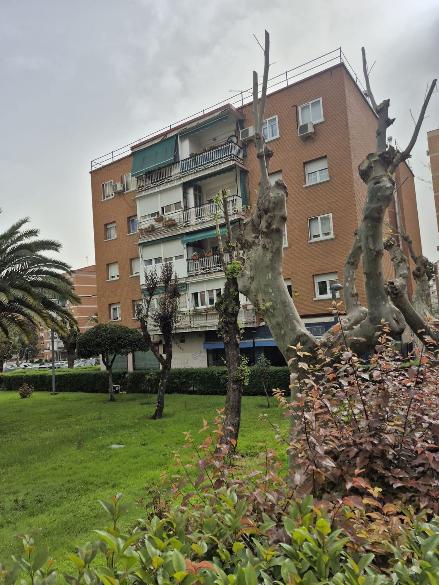 Alquiler de piso en Calle del Ampurdán, 14 - Foto 1