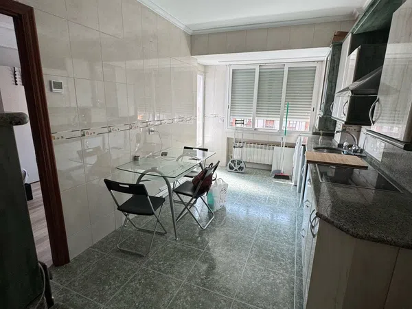 Piso en Calle Castro Urdiales, 9 - Foto 4