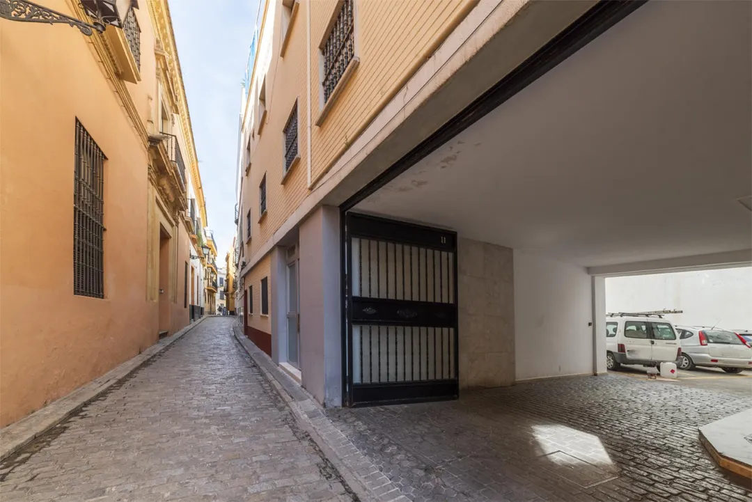 Piso en  Calle Mármoles 12A