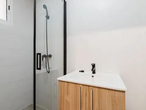 Estudio en calle d' Antonio Ponz, 9 - Foto 7