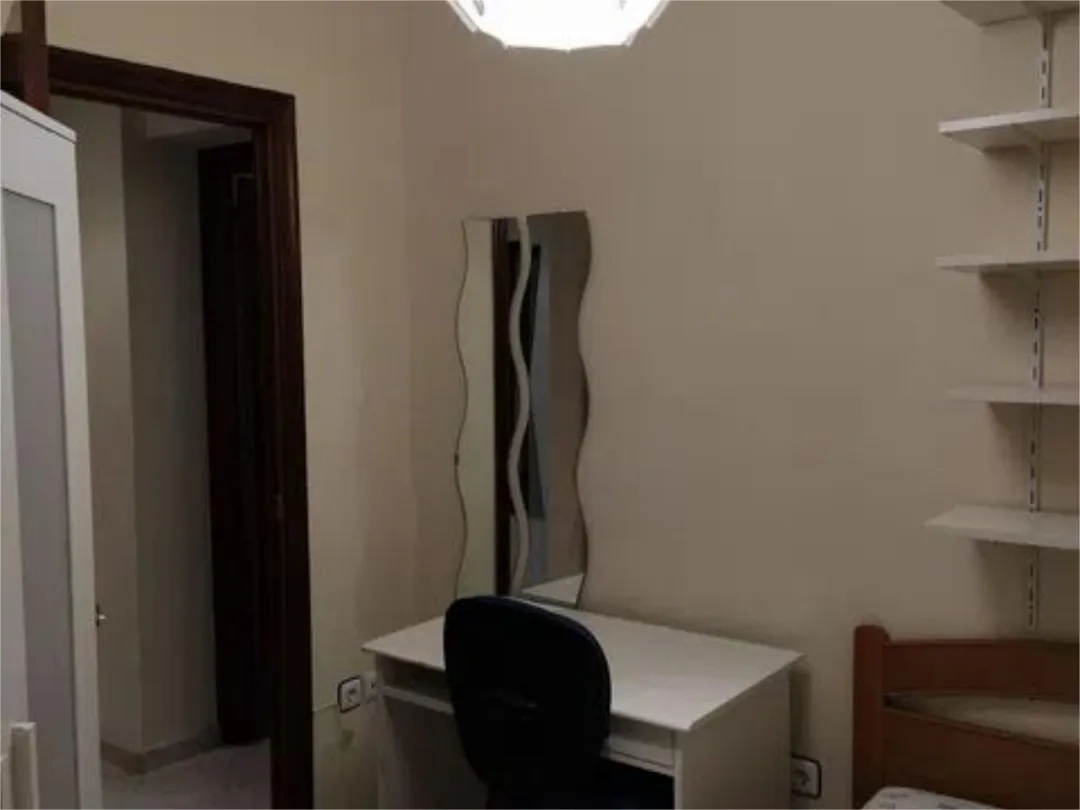 Piso en  Calle Malvaloca 1 - Foto 31