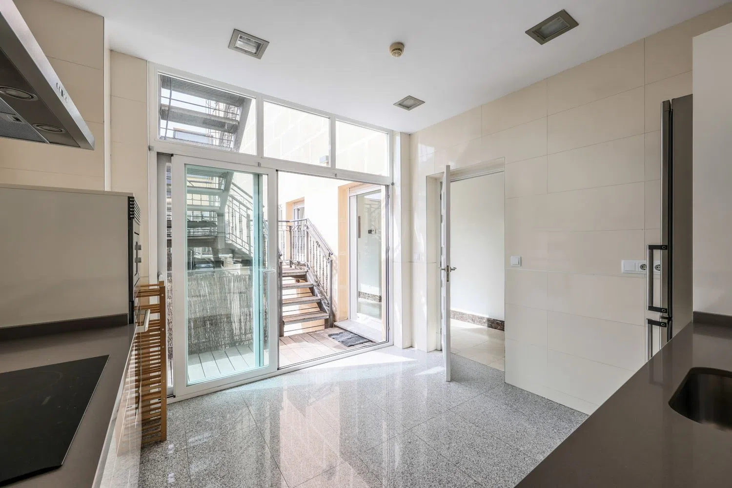 Ático en calle de Regueros, 8 - Foto 4