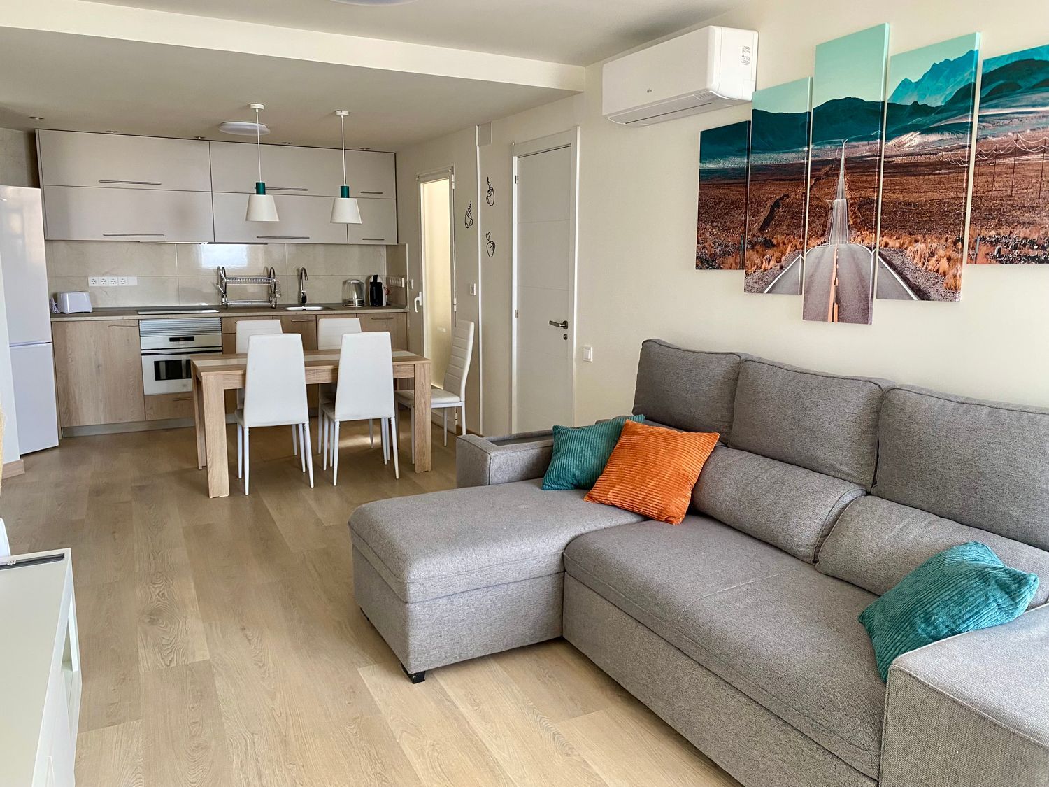 Piso en calle de Viena, 1 - Foto 1