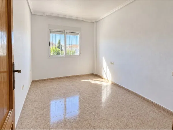 Chalet adosado en Calle los Rosales, 45, Los Peñascos-El Salero-Los Imbernones, Los Peñascos-El Salero-Los Imbernones - Foto 14
