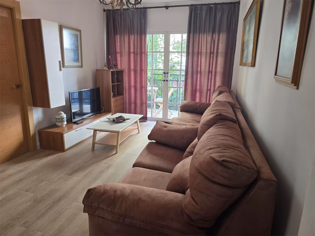 Piso en  Calle Don Juan de Austria 37