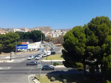 Piso en  Calle Martínez de la Rosa 132 - Foto 8