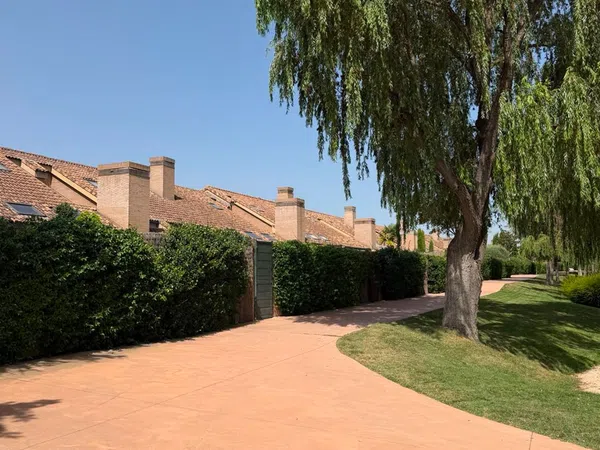Chalet adosado en La Finca, La Finca - Foto 3