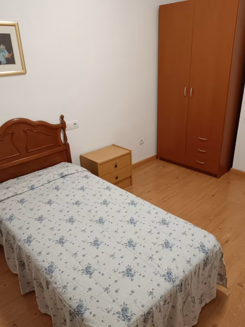 Piso en  Rodrigo de Triana 19