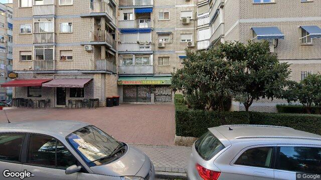 Vista de la calle de Piso en Calle Valdevarnés, 8