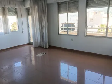 Piso en  Avinguda d'Almansa 14 - Foto 2