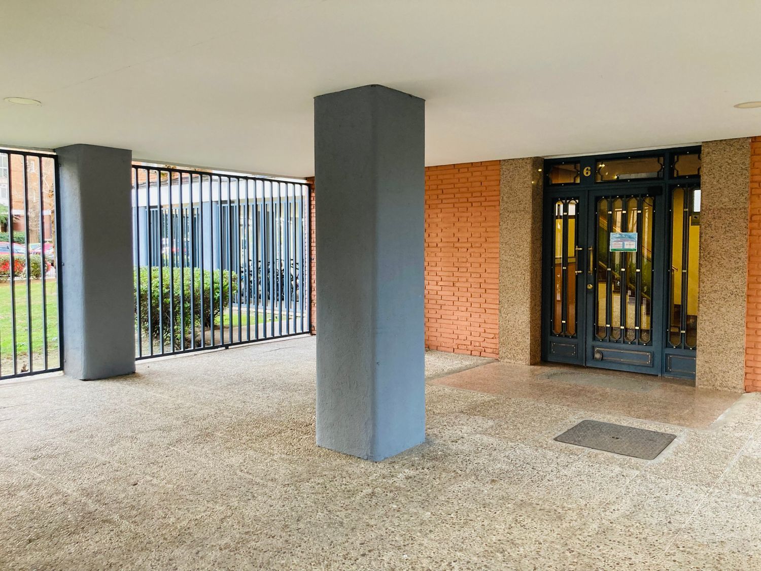 Piso en calle de Menasalbas, 6 -8 - Foto 6