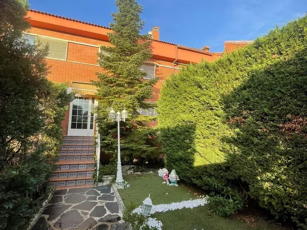 Chalet adosado en paseo del Circuito, 44 - Foto 3