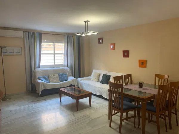 Piso en avenida Rosaleda, 17