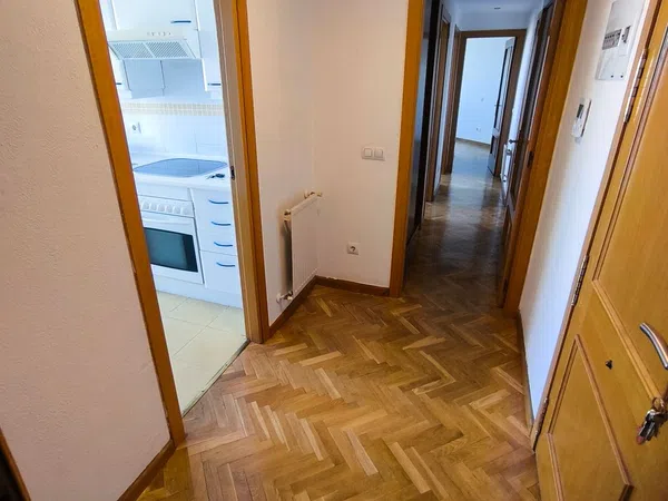 Piso en Calle Grazia Deledda, 1, Los Rosales - Foto 6