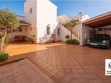 Casa adosada en  Carrer Costa de Cala Corb 22 - Foto 47