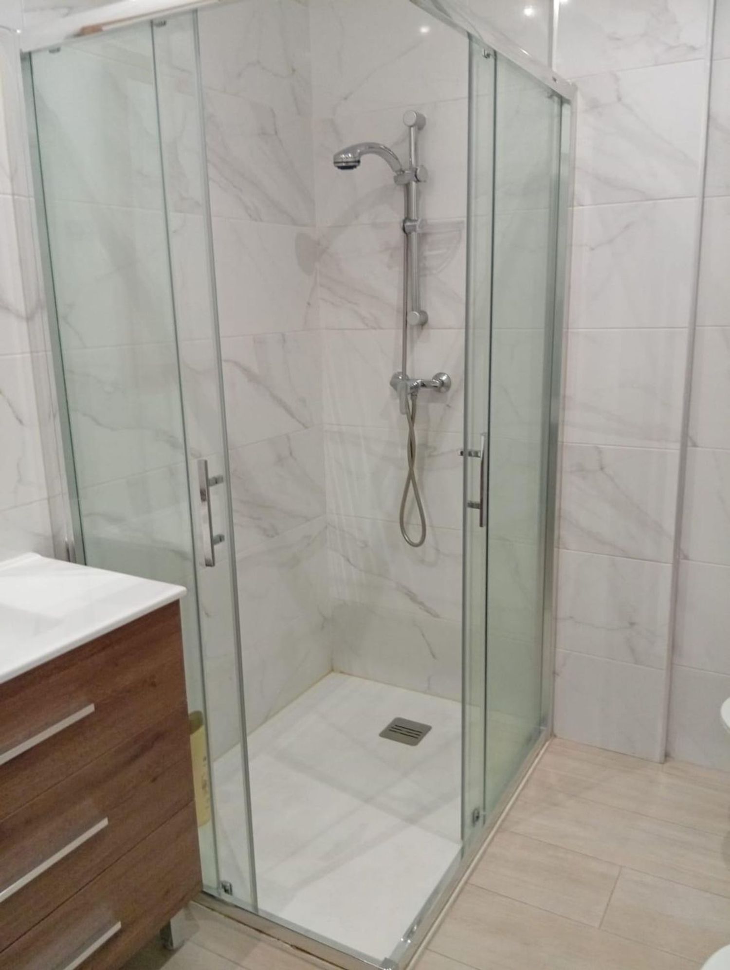 Piso en Calle Pintor Arbasia, 2, Valdeolleros - Zumbacón - Camping - Foto 12