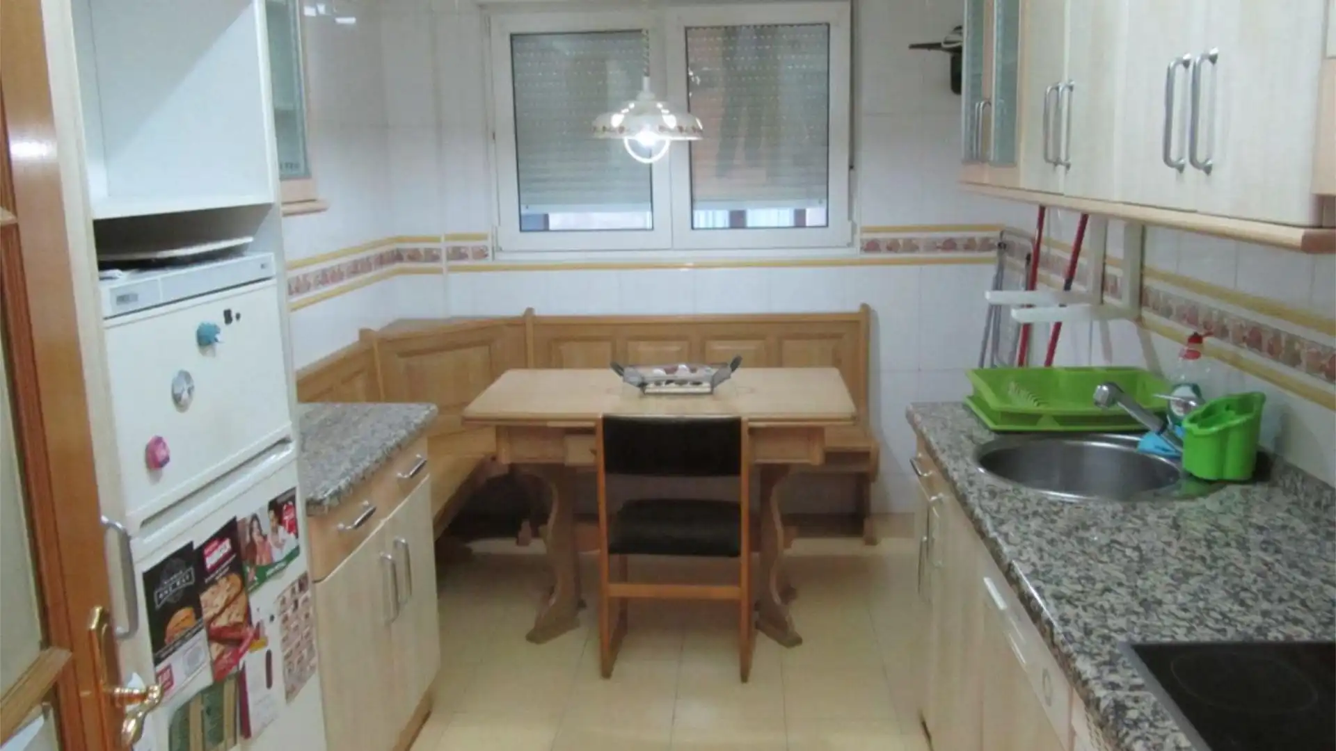 Piso en  Avenida Buenavista 8 - Foto 10