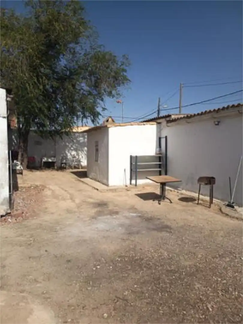 Chalet en zona muy tranquila - Foto 4