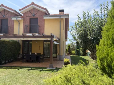 Chalet en  Calle la Encina 32 - Foto 1