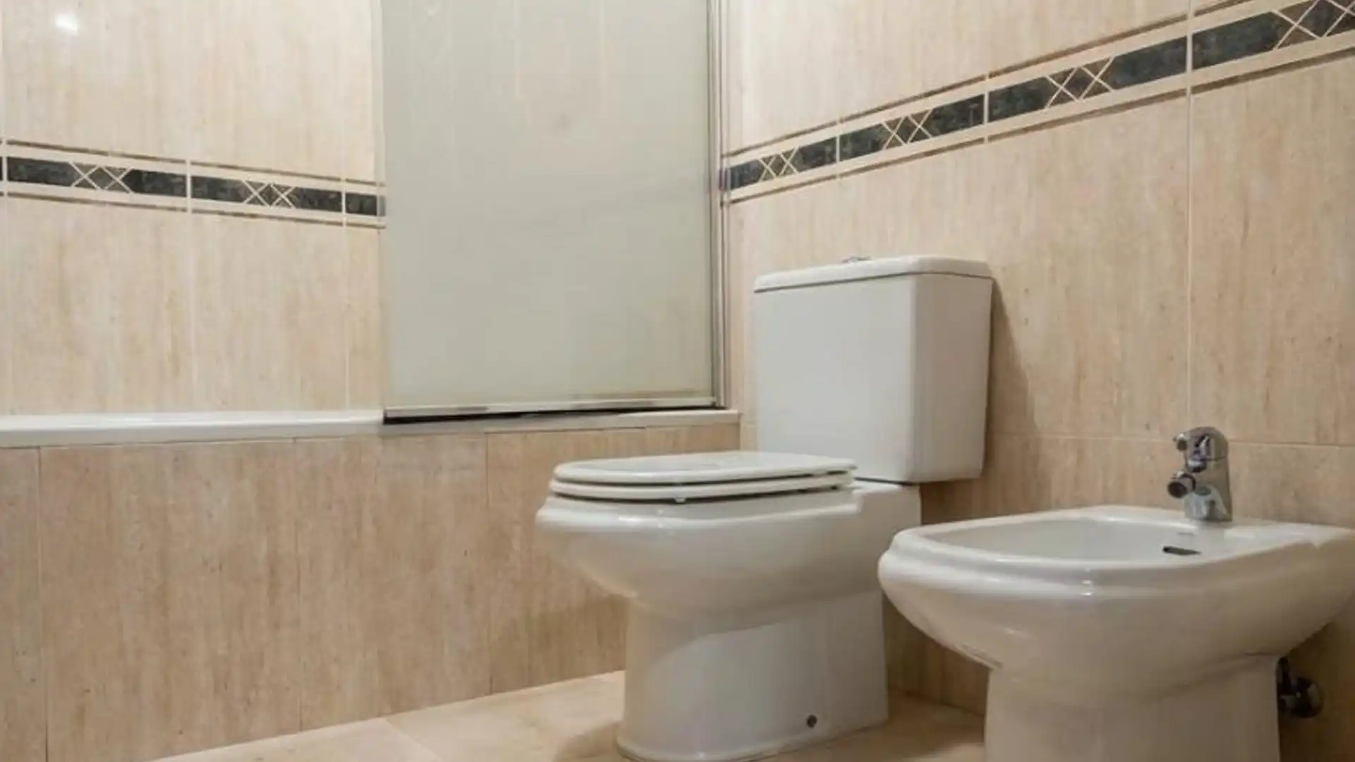 Chalet en  Calle Cinca 6 - Foto 17