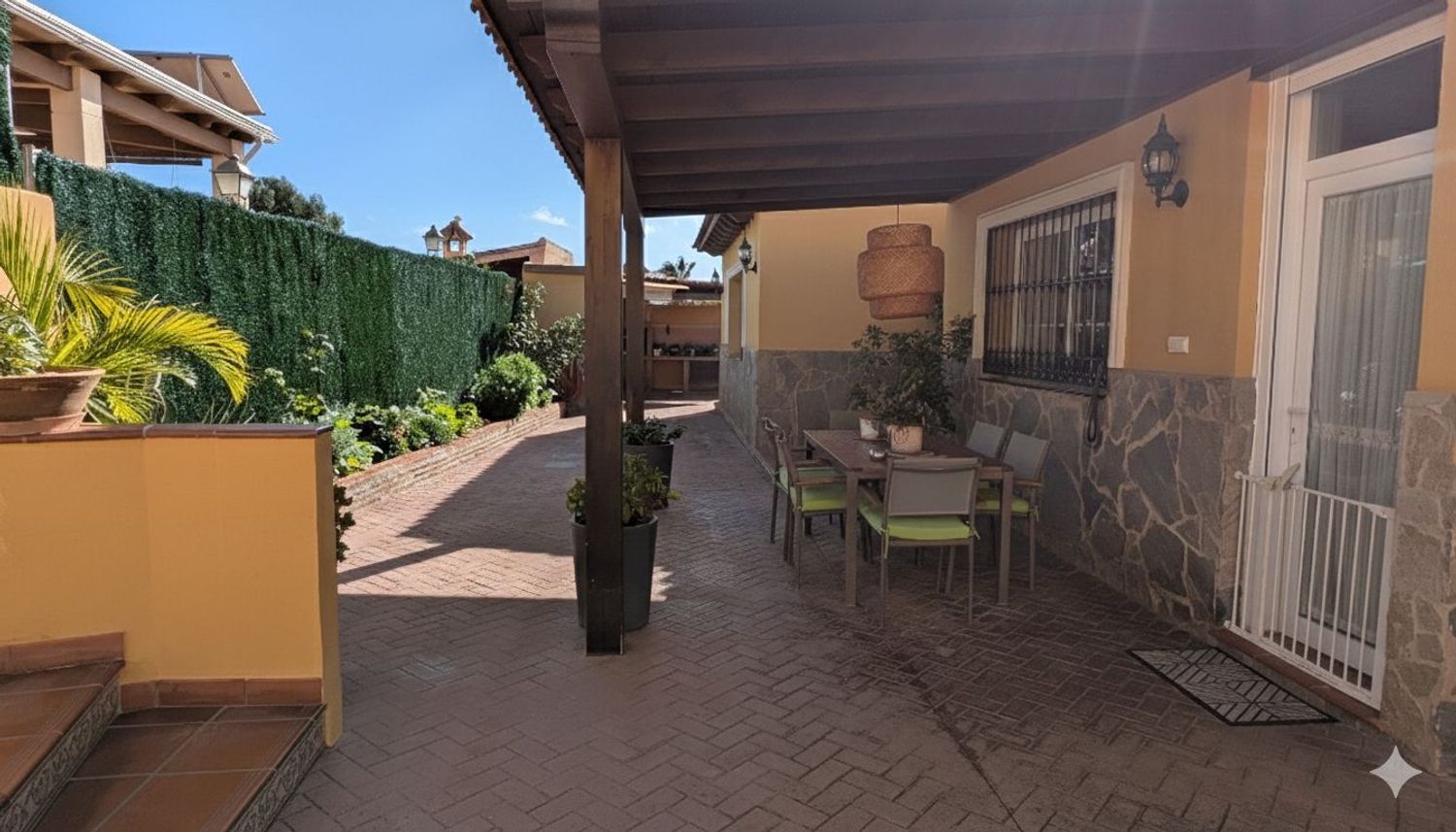 Casa independiente en Barrio Pinares de San Antón - Foto 4