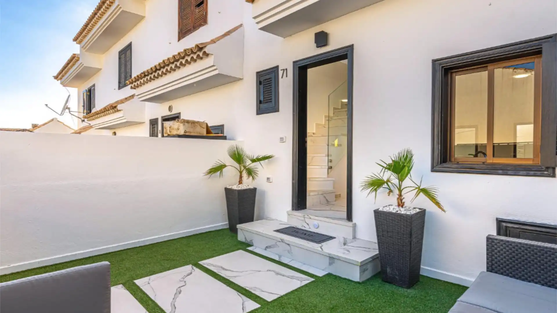 Casa adosada en  Calle Armiche 28 - Foto 13