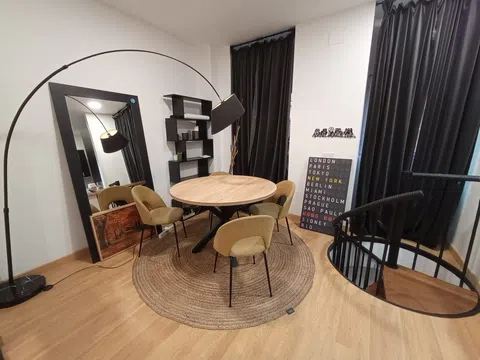 Piso en calle de Carnicer, 15