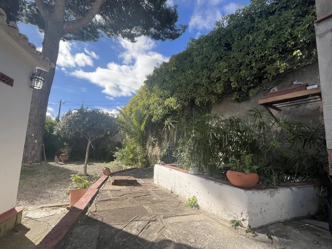 Chalet en  Carrer Riera 1 - Foto 6