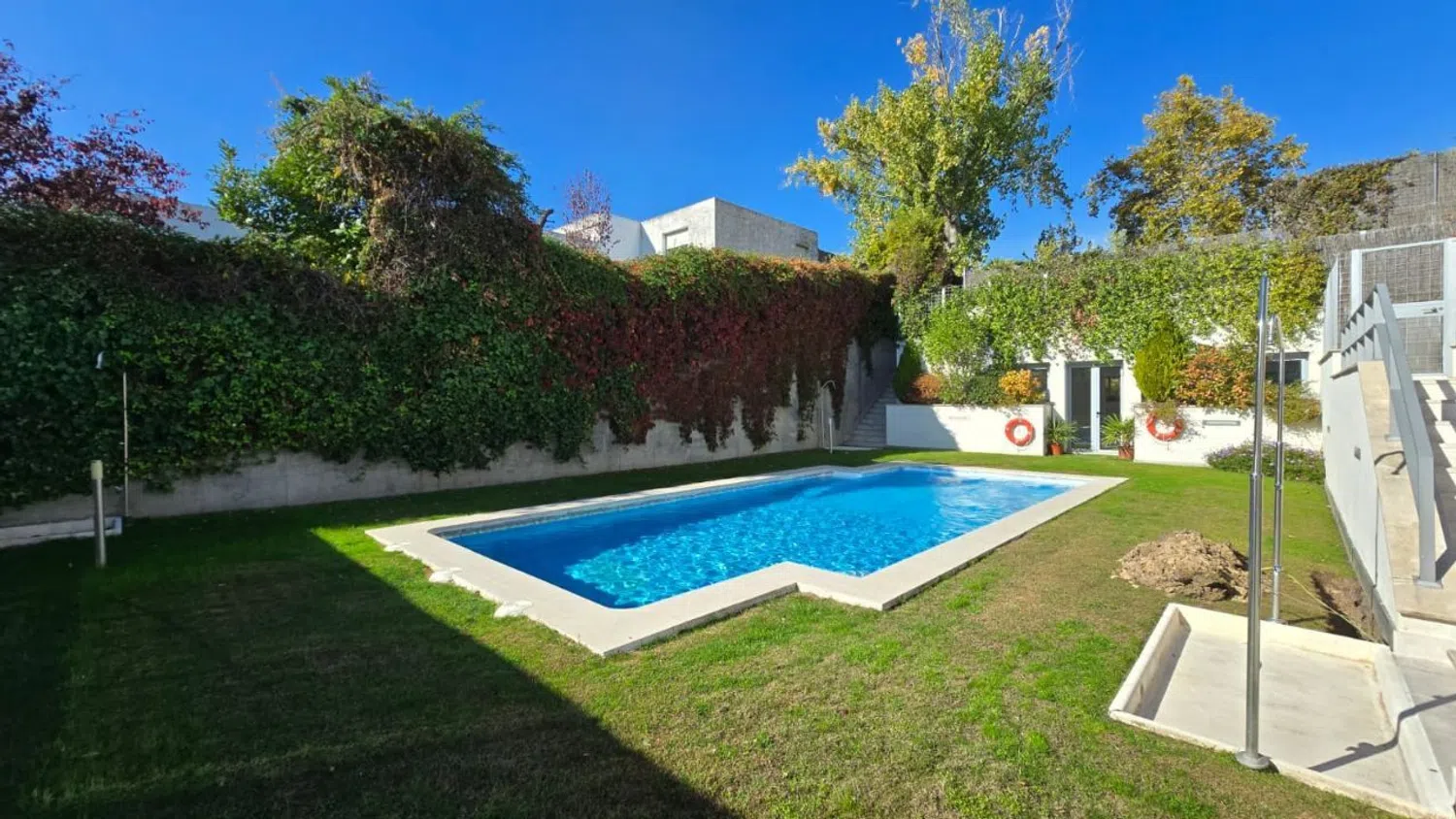 Chalet adosado en calle de la Begonia, 34 - Foto 4