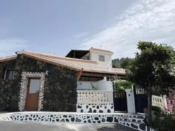 Casa o chalet independiente en Calle Casa Caminera, 2 - Foto 1