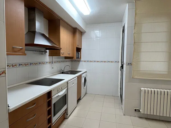 Piso en avenida de César Augusto, 115