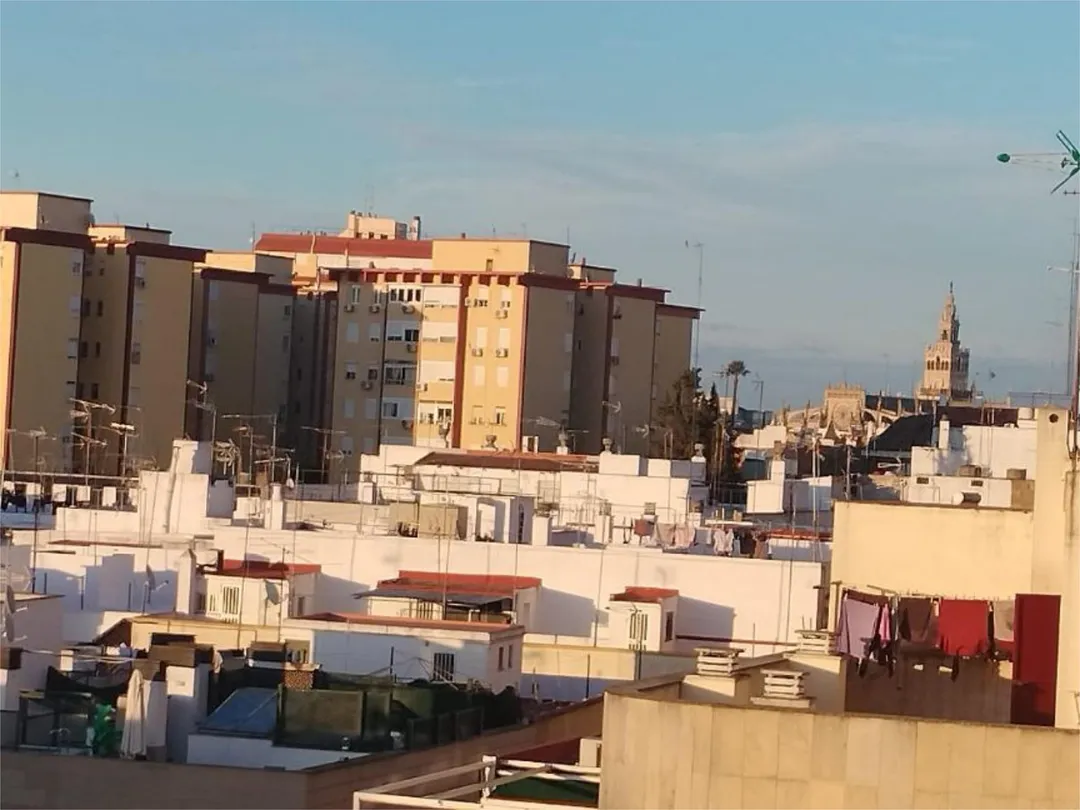 Piso en  Avenida de la República Argentina 52 - Foto 9