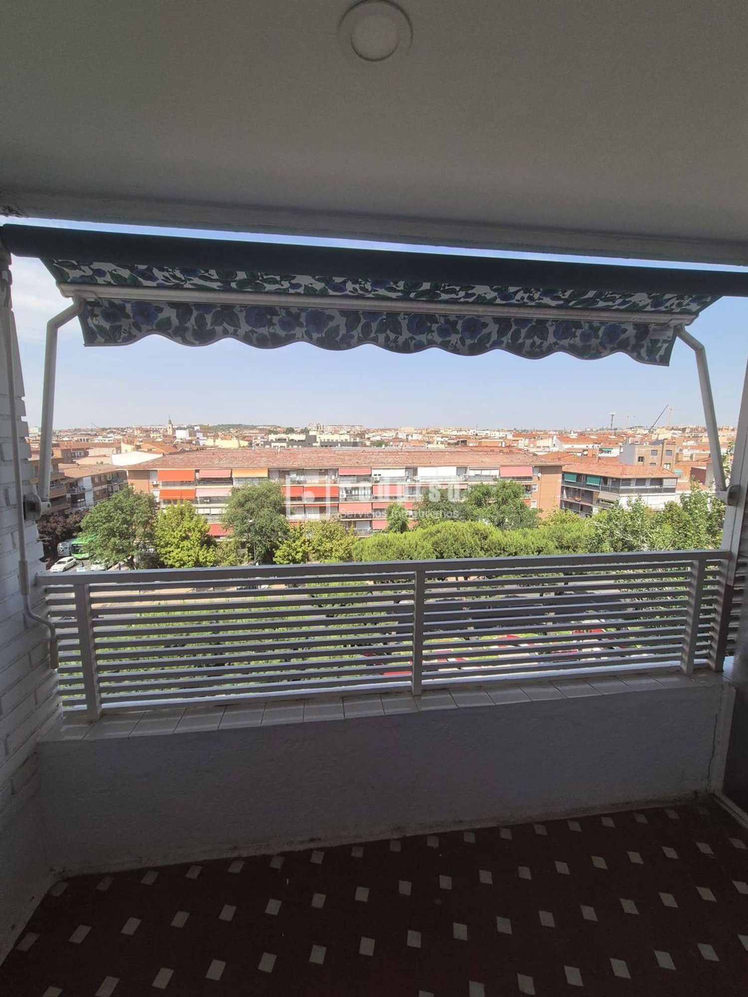 Piso en Juan de la Cierva - Foto 7