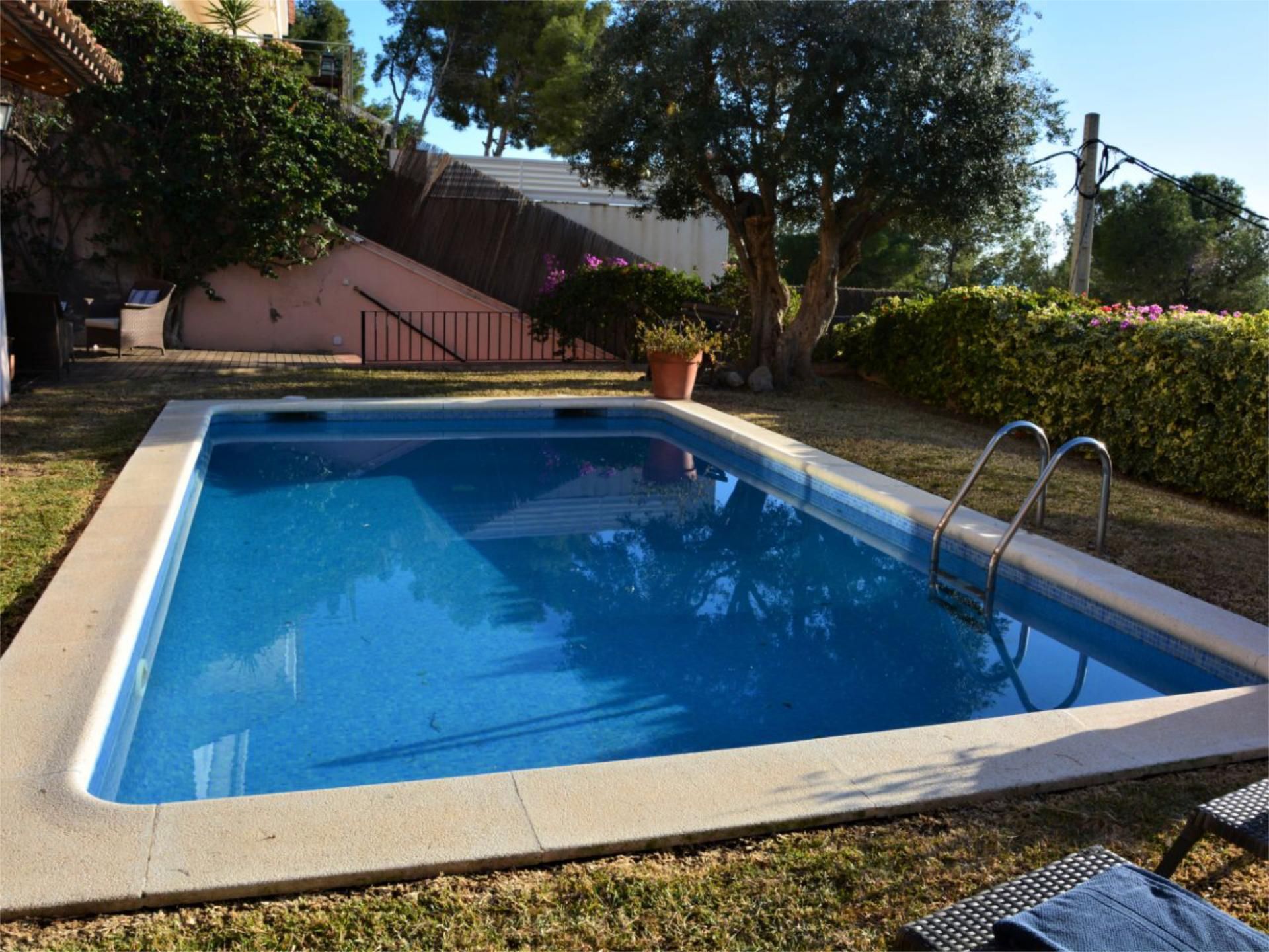 Chalet en  Carrer del Roc Florit 37 - Foto 4