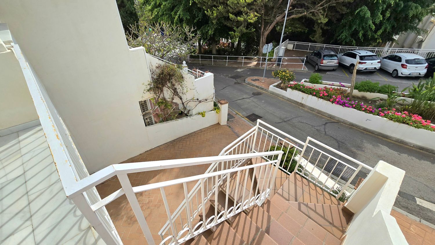 Chalet adosado en Calle Guzmán el Bueno, Cerrado de Calderón - Hacienda Paredes - Foto 40