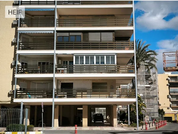 Estudio en calle el Pinós, 6 - Foto 1