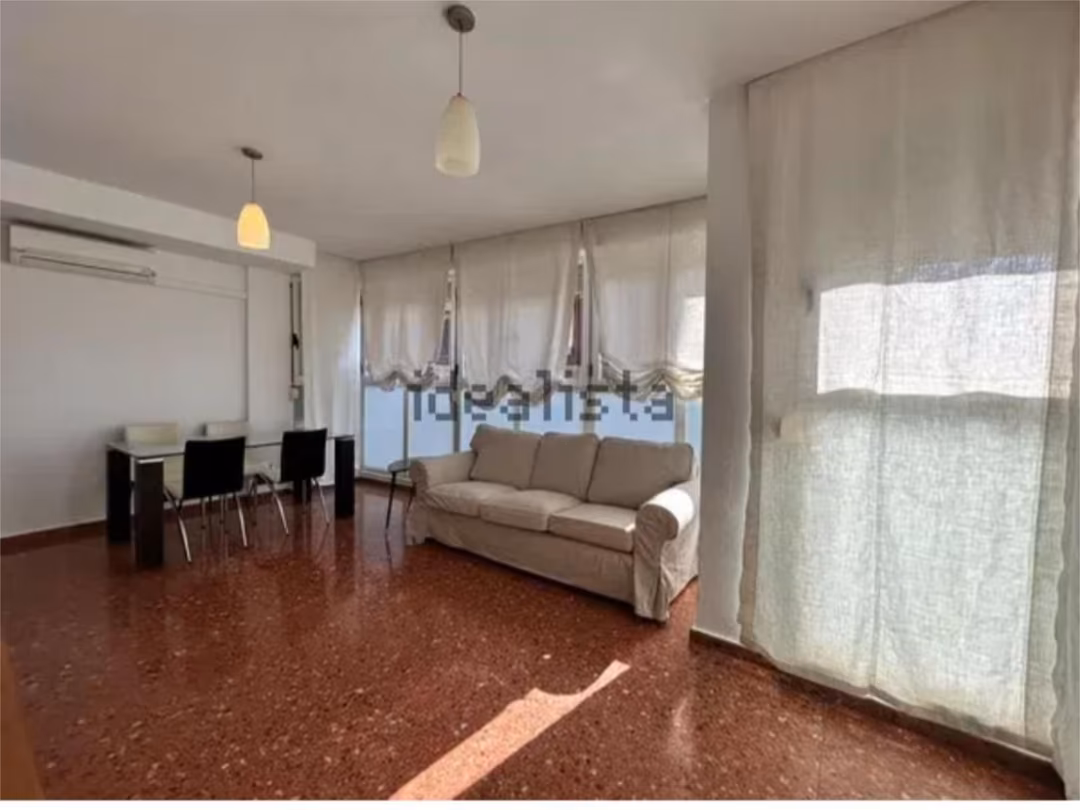 Piso en  Carrer de Beniopa 17 - Foto 14